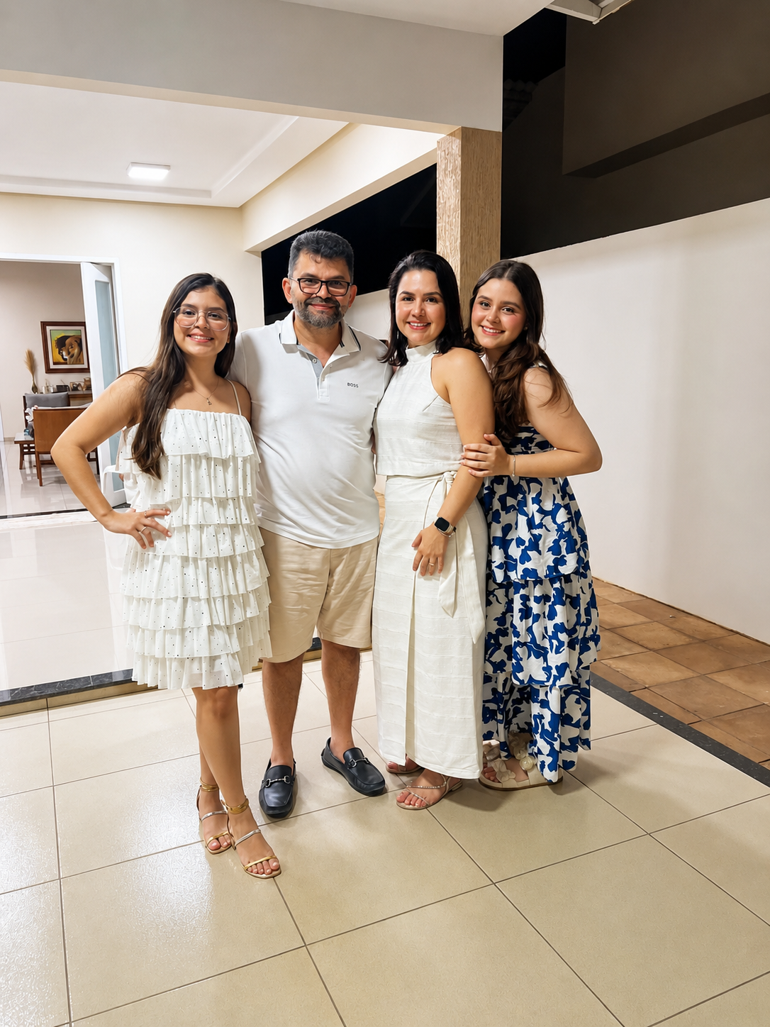 Família Gomes Batista — Vinicius, Alessandra e suas duas filhas.